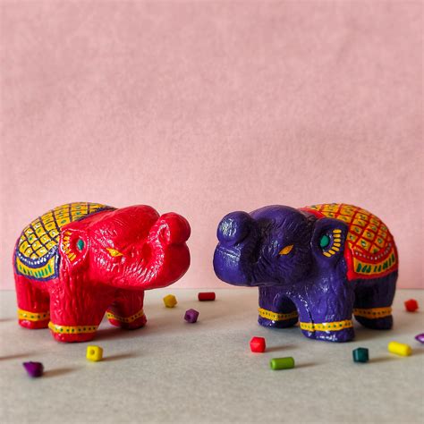 Blush and Bloom Mini elephant statues – The Earthen Creations