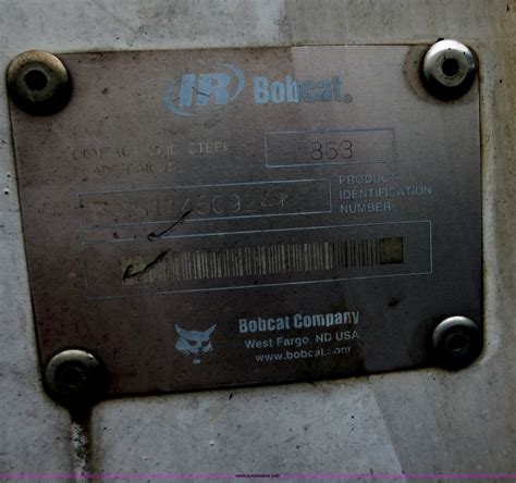 2002 Bobcat 863 skid steer in Pittsburg, KS | Item D5917 sold | Purple Wave