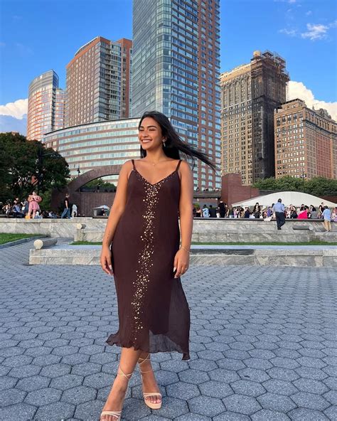 Sienna Mae Bio, Age, Height, Boyfriend, Controversy, Net Worth