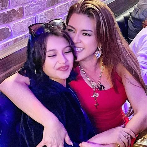 Alicia Machado celebra los 17 años de su hija Dinorah Valentina | ¡HOLA!