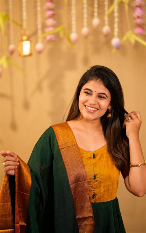 Shop Handloom Classics at Instore | Instore