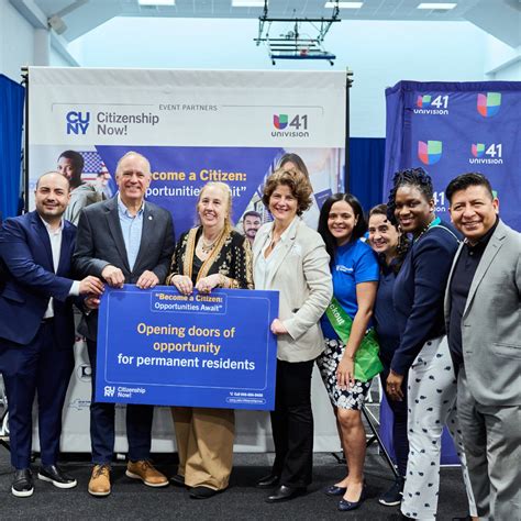 More Than 300 Green Card Holders Get Free Legal Assistance at CUNY’s ...