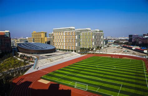 校园秋景 - 校园风光 - 郑州财经学院