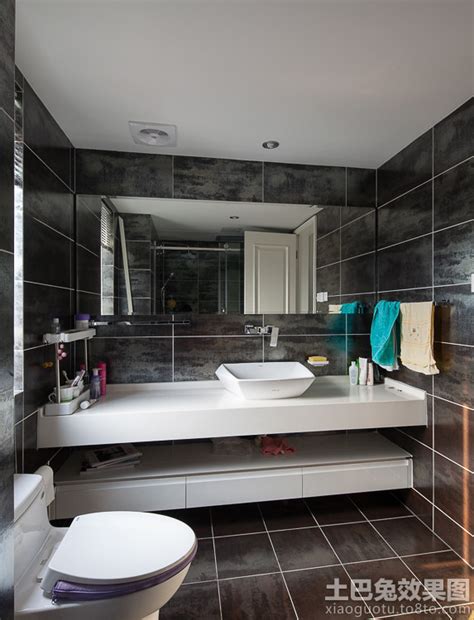 简洁的卫生间灰色瓷砖装修设计效果图-生活家装饰