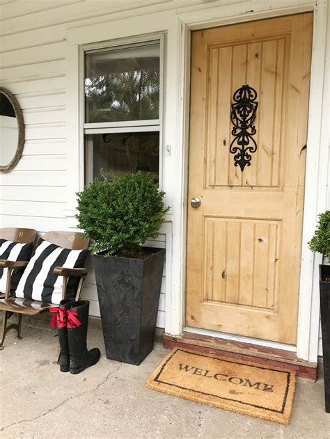 How to Refinish a Wood Exterior Door - Hallstrom Home