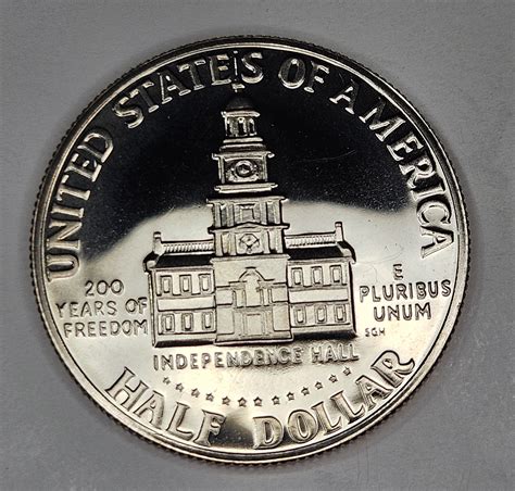 1976 s Kennedy Bicentennial Half Dollar Proof- USA Coin | Property Room