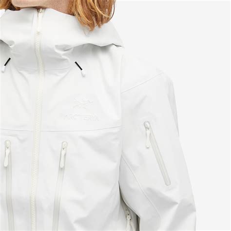 Arc'teryx Alpha SV Jacket Whiteout | END. (CN)