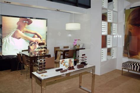 IMAGO Project Lab: Customer Reviews, Stands and Services