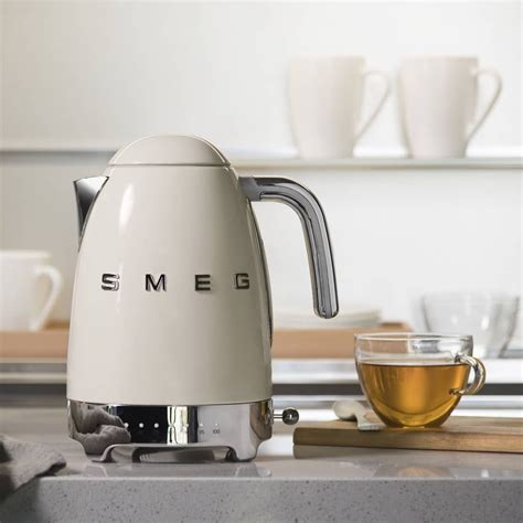 Smeg Australia on Instagram: "THE PERFECT CUP OF TEA | Smeg's variable ...