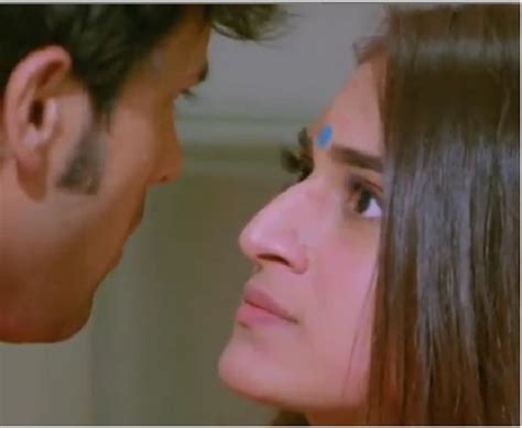 Kasautii Zindagii Kay 2: बासु परिवार में चल रहा है होली का जश्न ...