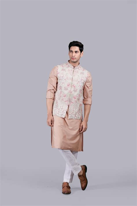 Elegant Peach Thread Work Kurta Bundi Set for Men
