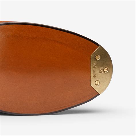 Toe Taps – Bridlen