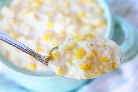 Creamed Corn with Cream Cheese | Quick and Easy To Make