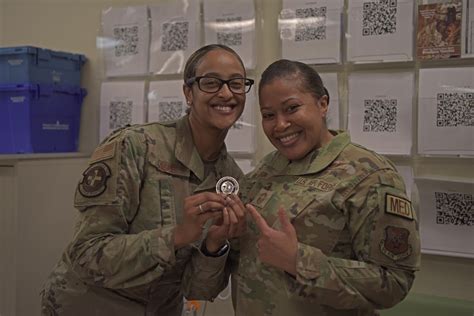Diagnosing excellence: 59th MDW commander visits 17th MDG > Joint Base ...