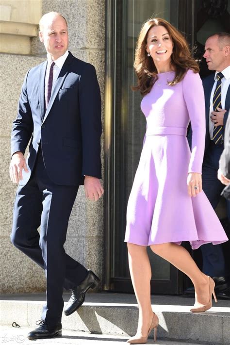 英国威廉王子、凯特王妃出席活动，开怀欢笑心情极好 - 每日头条