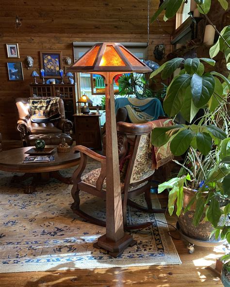 Craftsman Style Floor Lamp – 8-sided – Stickley Museum