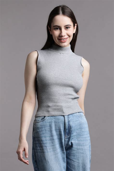 Turtle Neck Sleeveless Top – K&M
