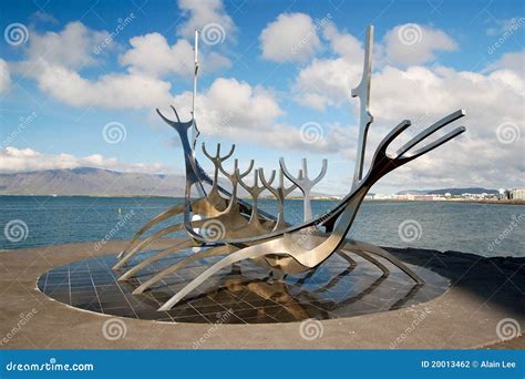 Solfar (Sun Voyager) in Reykjavik, Iceland Editorial Photography ...