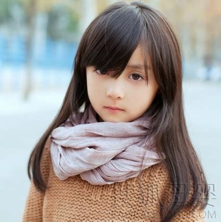 长沙5岁小萝莉萌照疯传 写真清纯可爱[1]- 中国在线