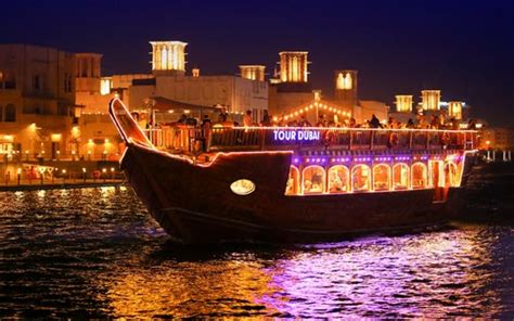 Dhow Cruise Dubai: Everything You Need Before Visiting