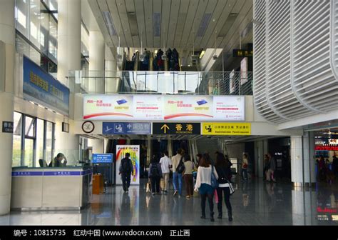 国庆假期前三天，深圳各口岸出入境客流近160万人次_南方plus_南方+