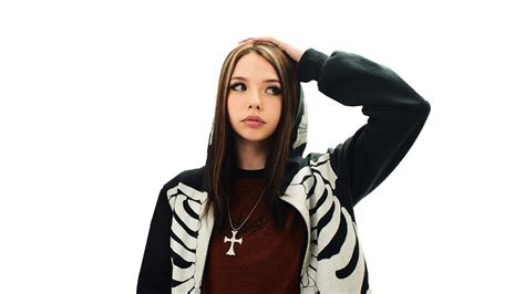 SIN MIRAR (Lyrics in English) - Saramalacara