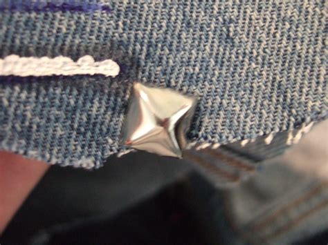 Vyvyan Basterd (The Young Ones) Costume : 9 Steps (with Pictures ...