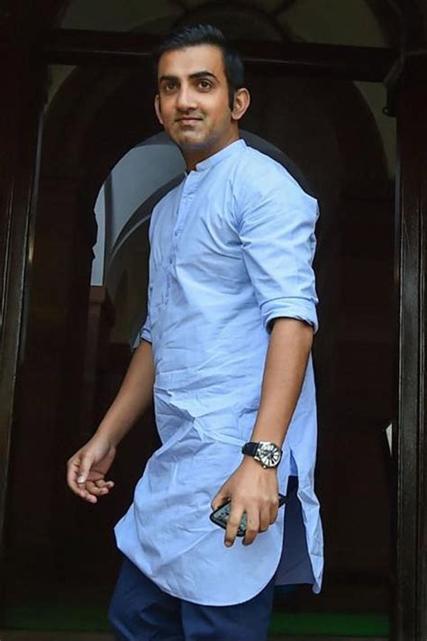 Gautam Gambhir’s Bio, Age, Relationships, Latest Buzz, Photos & Videos