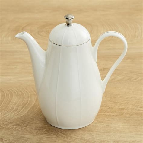 Buy Marshmallow Ceramic Tea Pot - 1.1L from Home Centre at just INR 2599.0