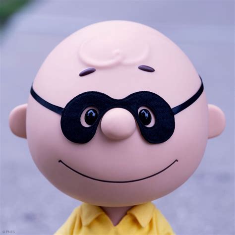 Peanuts Charlie Brown (Ghost Sheet) Supersize Vinyl Figure