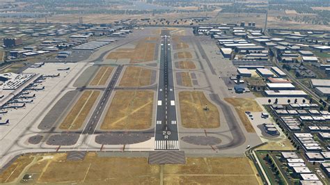 John Wayne Airport – Threshold Store