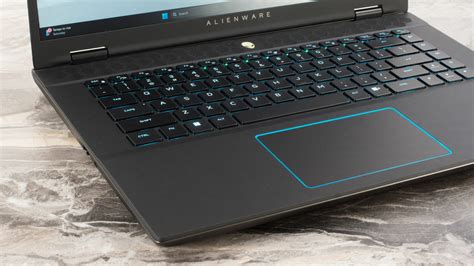 Alienware R16 CPU 的图像结果