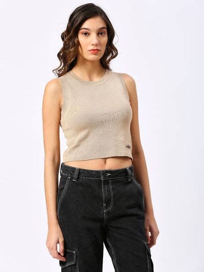 Gen Z Fashion Trends in 2024: Top Gen Z Style Outfits – LoveGen