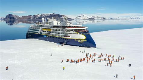 Best Antarctica Cruise Lines