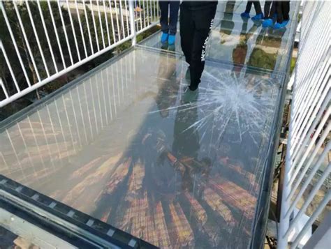 广东最长3D开裂玻璃桥就在深圳附近！你敢挑战吗？-【维拉度假】