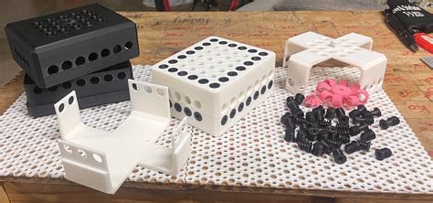 🎁 Annoying Gift Box・ 3D File for 3D printing・Cults