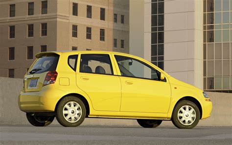 2004 Chevrolet Aveo Image. Photo 15 of 32
