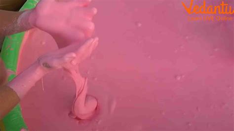 What is Oobleck? How Can You Make It At Home (DIY)?