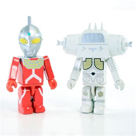 Buy Tinibiz Go-kin Ultraseven Figure Set [Toy] Online at Low Prices in ...