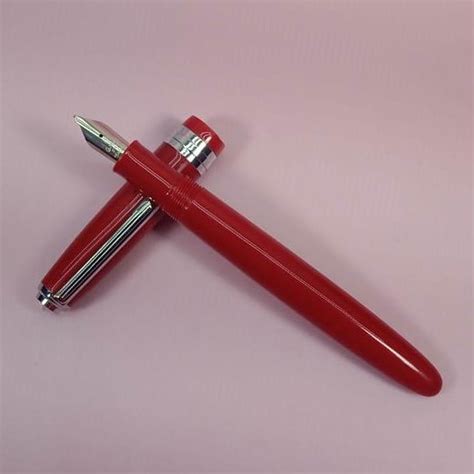 Gama Red Color Body With Silver Color Clip SSF Eye dropper Model ...