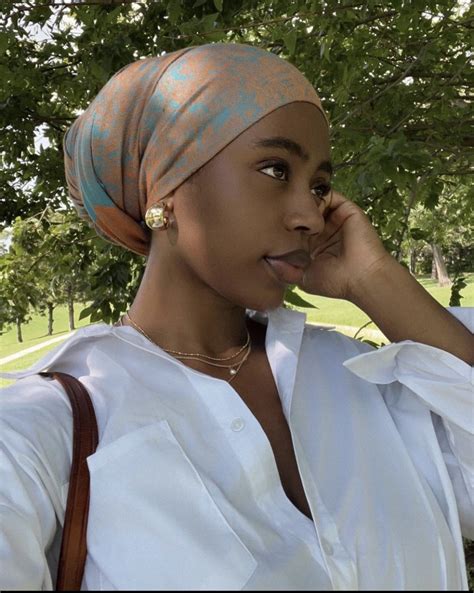 Pin by Sabiné Moore on Cover in 2025 | Head scarf styles, Hair wrap ...