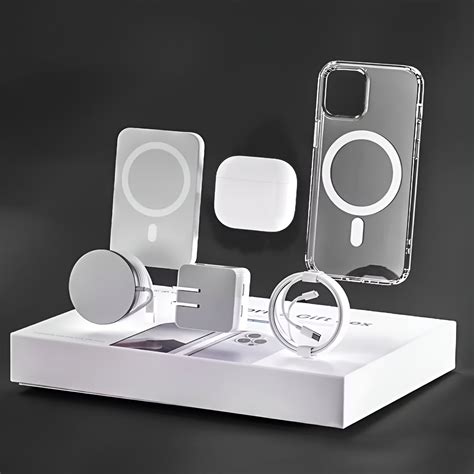 6 in 1 iPhone 13 Accessories Gift Box - The Best Second-Hand iPhone ...