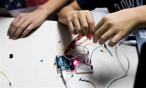 Microcontroller Code Examples 的图像结果