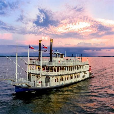 Southern Empress Cruises | Dine on the Waters of Lake Conroe