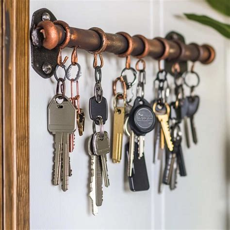 25 Creative Entryway Key Holder Ideas to Keep Your Keys Organized
