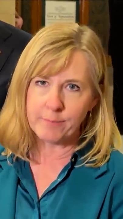 One Shot Politician 的图像结果