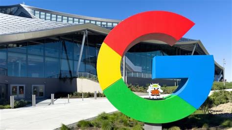 Google fights AI talent war by rehiring ex-employees, 1 in 5 AI hires ...