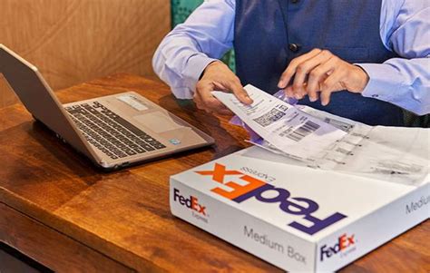 如何邮寄FedEx国际快递？FedEx快递寄件流程_腾讯新闻