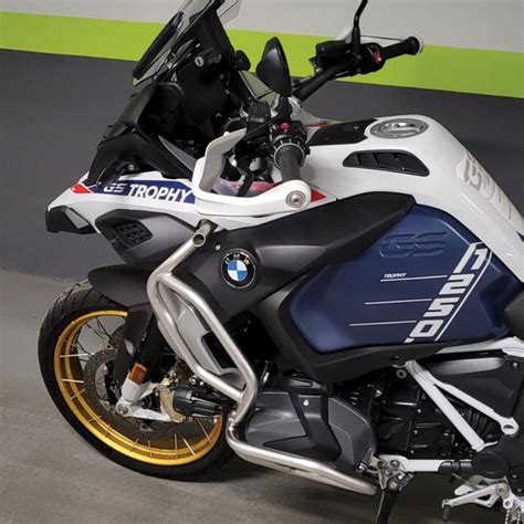 BMW R 1250 GS Adventure Trophy - MOTORENTA™