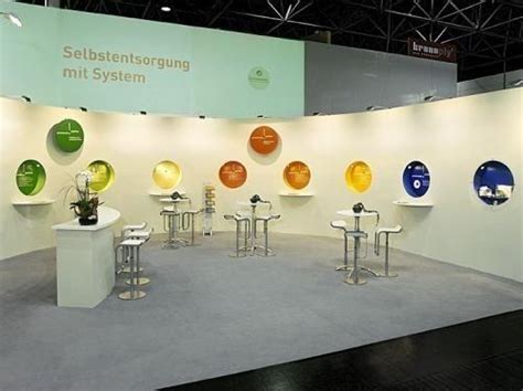 Erberich: Customer Reviews, Stands and Services